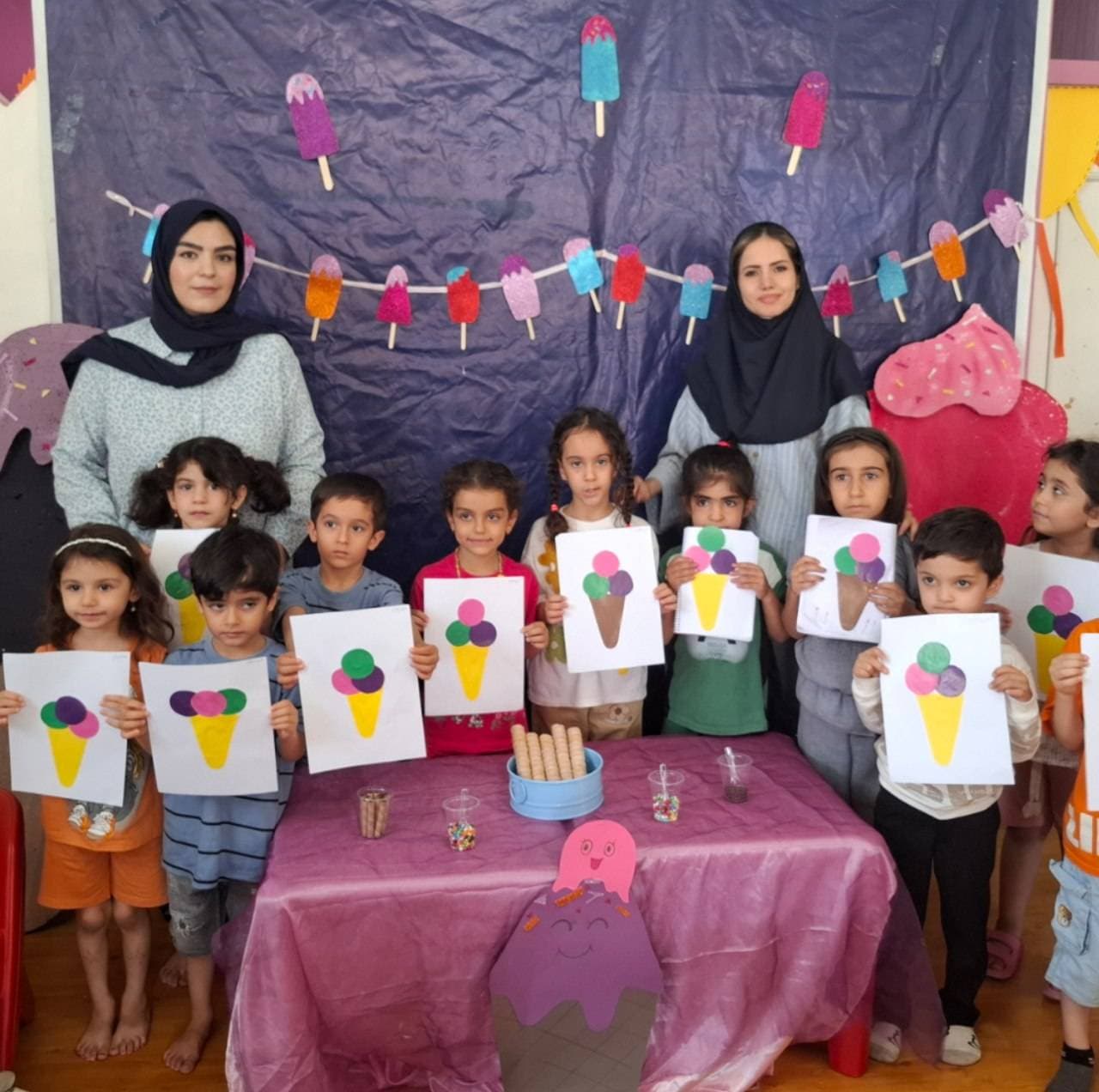 جشن بستنی فستیوال تابستانه